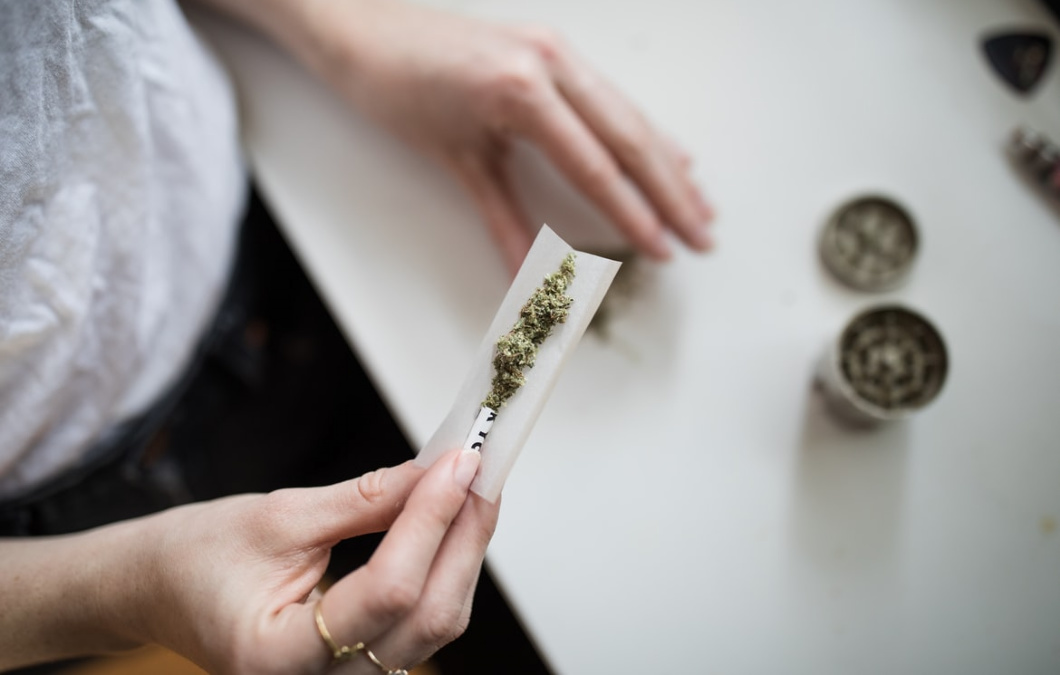 Canadian cannabis use change stats