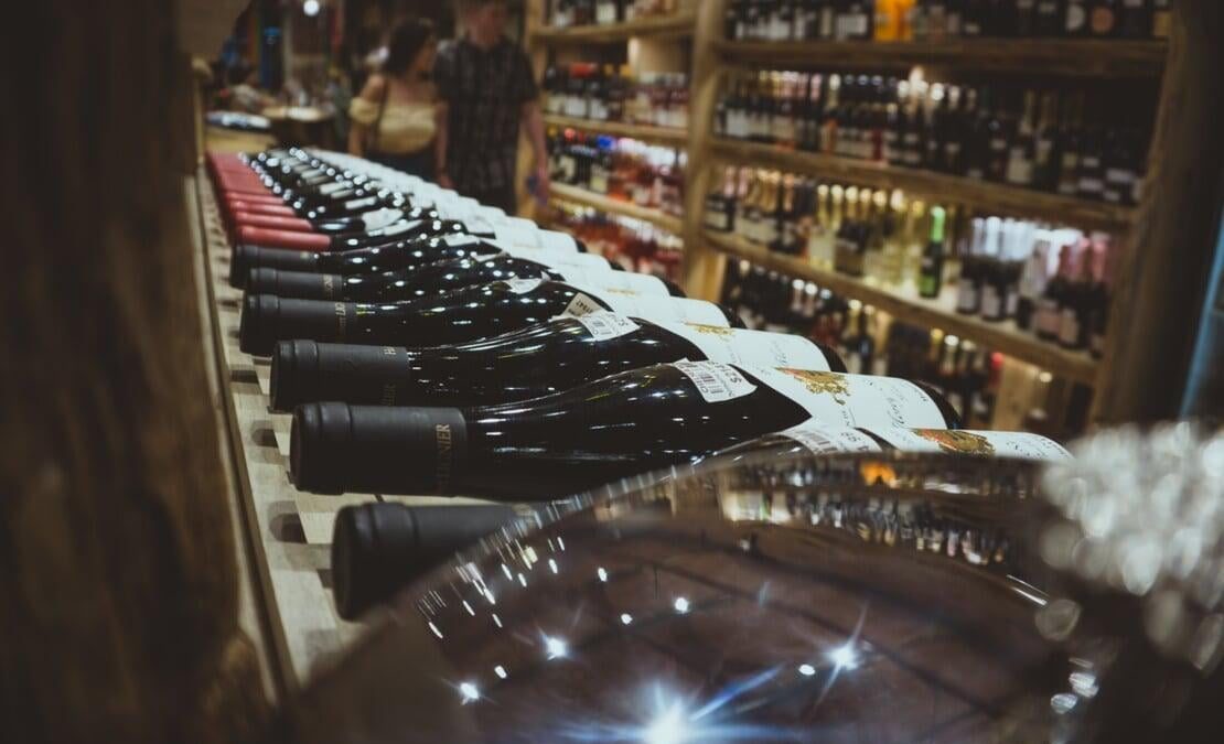 Alberta liquor license requirements